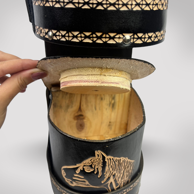 Kit Mateira Elegante 4 Peças Preto com Cuia de Porongo - Detalhes Dourados